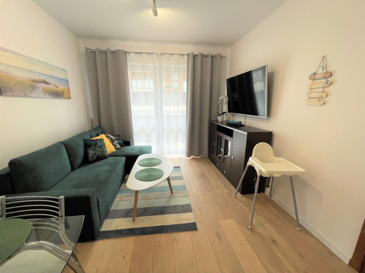 Al-Dom Apartament Ogrodowa Bocianie Gniazdo Z Garazem 코워브제크 외부 사진