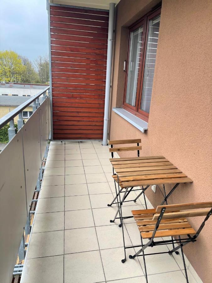 Al-Dom Apartament Ogrodowa Bocianie Gniazdo Z Garazem 코워브제크 외부 사진