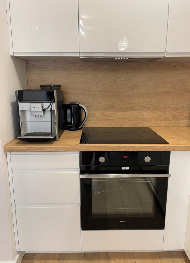 Al-Dom Apartament Ogrodowa Bocianie Gniazdo Z Garazem 코워브제크 외부 사진